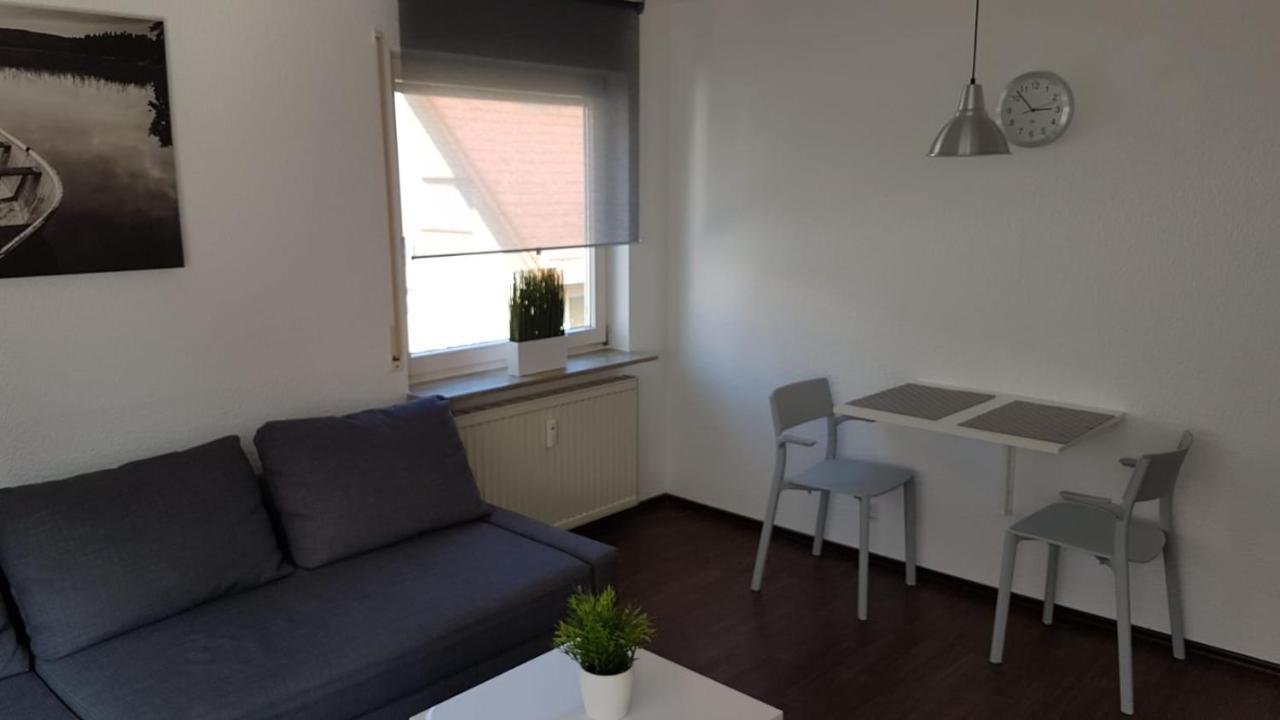 Ferien- Und Businessapartment I Modern Mit Wlan Und Parkplatz Nahe Zentrum, Automobil- Und Tech-Firmen, Messe Renningen Ngoại thất bức ảnh
